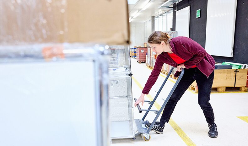 Südhang Arbeitsintegration & Handels AG Offene Stelle Möbelmontage und Lager